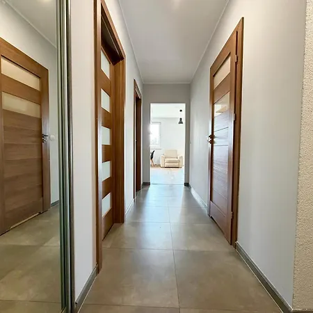 Muchobór Wielki Spacious By Bookinghost Apartamento Breslavia